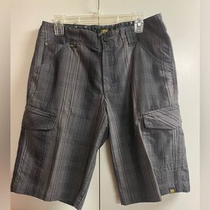 LOST size 32w blk/grey shorts